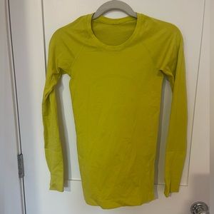 Longsleeve lululemon top